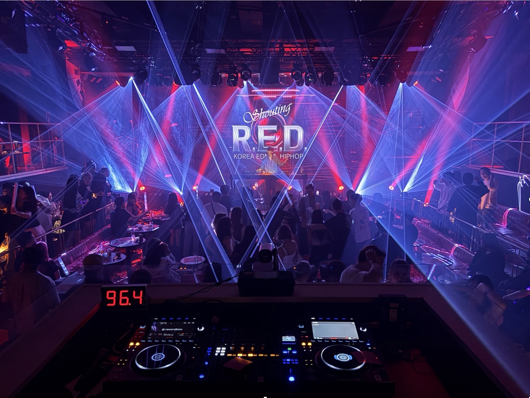 熱狂のサウンドが炸裂！<br>「K-SHOUTING R.E.D.」大阪の夜を揺るがす！